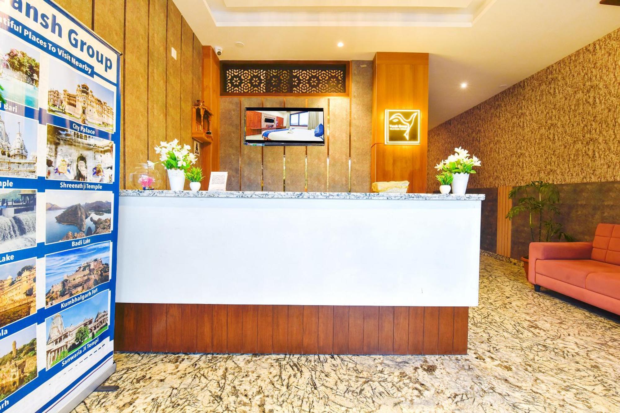 Hotel Remark Udaipur Exterior photo